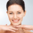 В результате плазмолифтинга происходит воздействие на глубокие слои кожи, запускаются естественные процессы омоложения и регенерации.